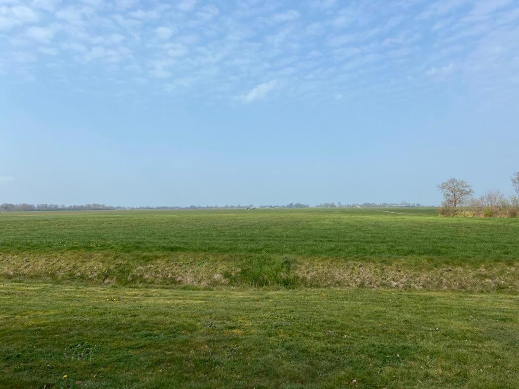 Landhotel De Ijsvogel Sint Nicolaasga Exteriör bild